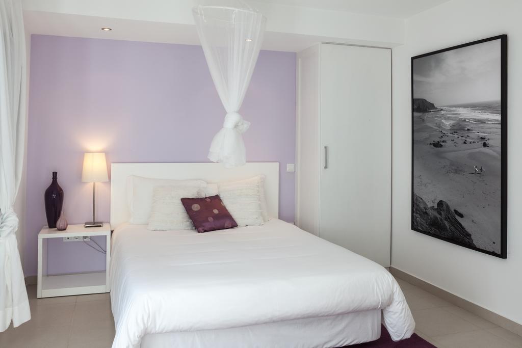 Hotel Alcatruz Aljezur Rum bild